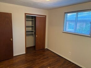 2454 S Old Highway 141, Unit 1 in Fenton, MO - Building Photo - Building Photo