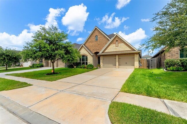 property at 3034 Hickory Springs Ln