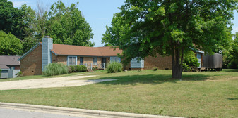 4745 Matt Dr Apartments