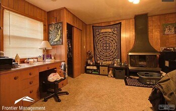 1539 Campus Rd in Manhattan, KS - Building Photo - Building Photo