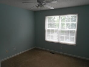 165 Tremont Cir in Athens, GA - Building Photo - Building Photo