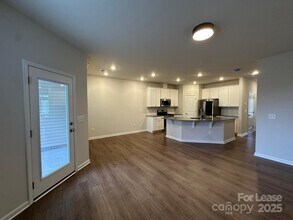 14140 Castle Nook Dr in Charlotte, NC - Foto de edificio - Building Photo