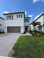 2740 SE 24th Ct in Homestead, FL - Building Photo