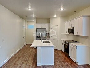3414 N Annabell St in Eagle Mountain, UT - Building Photo - Building Photo
