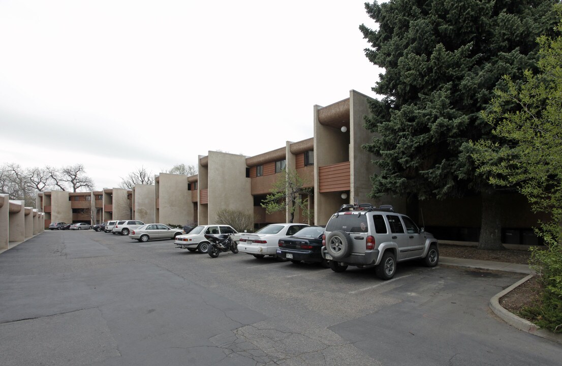 Evergreen Apartments in Boulder, CO - Foto de edificio