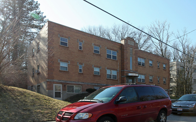 600 Torrence Ln in Cincinnati, OH - Foto de edificio - Building Photo