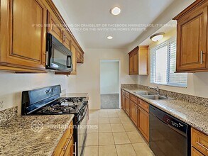 4632 S C St in Oxnard, CA - Foto de edificio - Building Photo