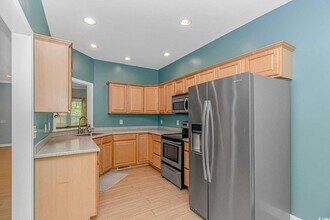 1050 Hagley Dr in Pawleys Island, SC - Building Photo - Building Photo