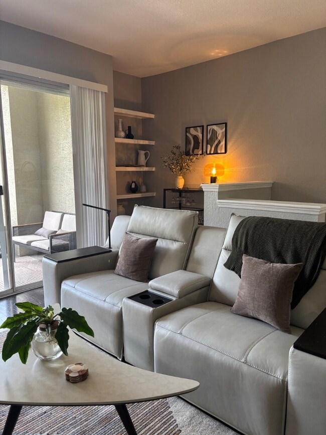 property at 708 Promenade Pl