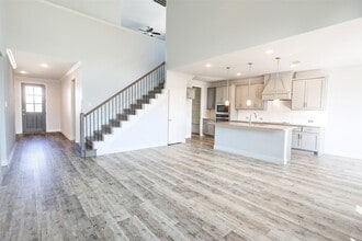 317 Monument Hill Dr in Forney, TX - Foto de edificio - Building Photo