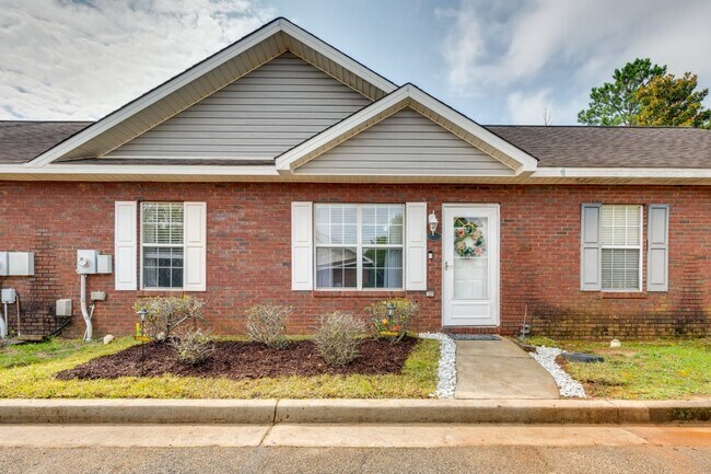 230 Katelyn Cir in Warner Robins, GA - Building Photo - Building Photo