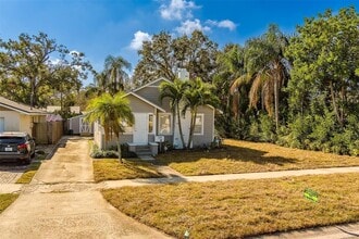 4642 7th Ave N in St. Petersburg, FL - Building Photo - Building Photo