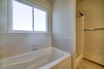 421 Willow Ave in Eaton, CO - Building Photo - Building Photo