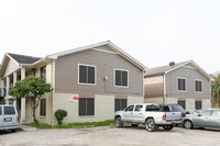 Easthaven Apartments in Houston, TX - Building Photo - Building Photo