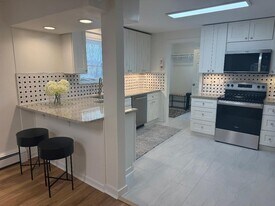 924 N 5th St in Stroudsburg, PA - Building Photo