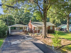 5212 Wales St in Charlotte, NC - Building Photo - Building Photo