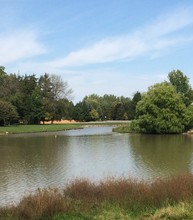 Muir Lake in Getzville, NY - Foto de edificio - Building Photo