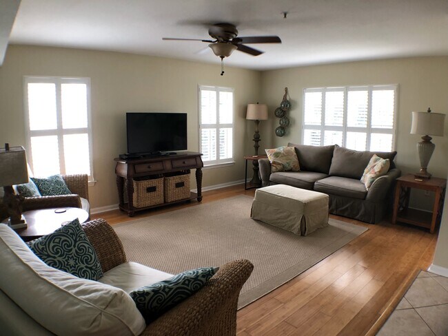 property at 208 16th St