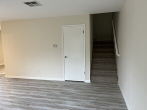 2436 Avignon Cir in Santa Rosa, CA - Building Photo - Building Photo