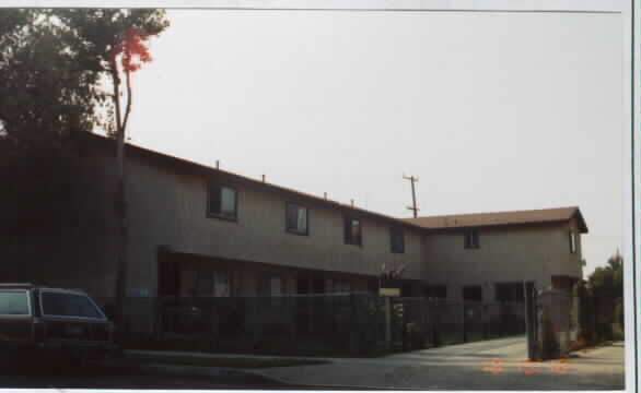 6603 Ira Ave in Bell Gardens, CA - Building Photo