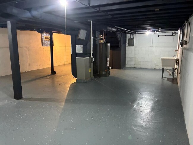 property at 5351 S Kent Ave