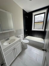 25 Van Velsor Pl in Newark, NJ - Building Photo - Building Photo