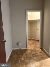 2500 Q St NW in Washington, DC - Building Photo - Building Photo