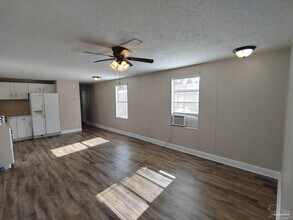 2821 Hillcrest Ave in Pensacola, FL - Building Photo - Building Photo