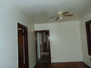 7035 S Ashland Ave, Unit 1 in Chicago, IL - Foto de edificio - Building Photo