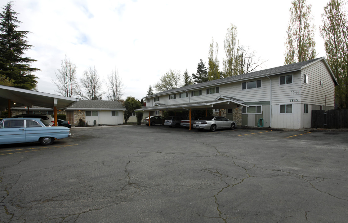 Valley West in Beaverton, OR - Building Photo