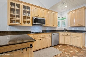 408 Gordon Crockett Dr in Lafayette, LA - Building Photo - Building Photo