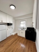 103-24-103116 116th St in Queens, NY - Foto de edificio - Building Photo