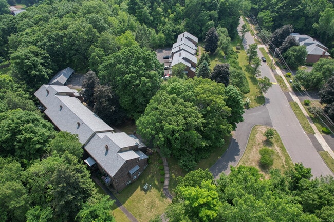 171 Sams Rd in Meriden, CT - Building Photo - Building Photo