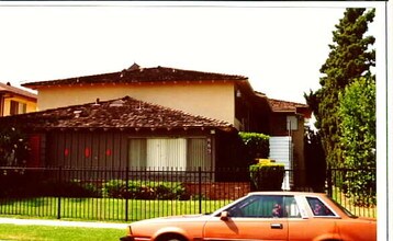 669 E Ruddock St in Covina, CA - Building Photo - Building Photo