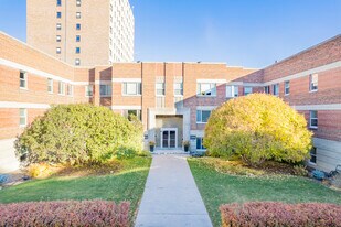 Athlone in Calgary, AB - Building Photo