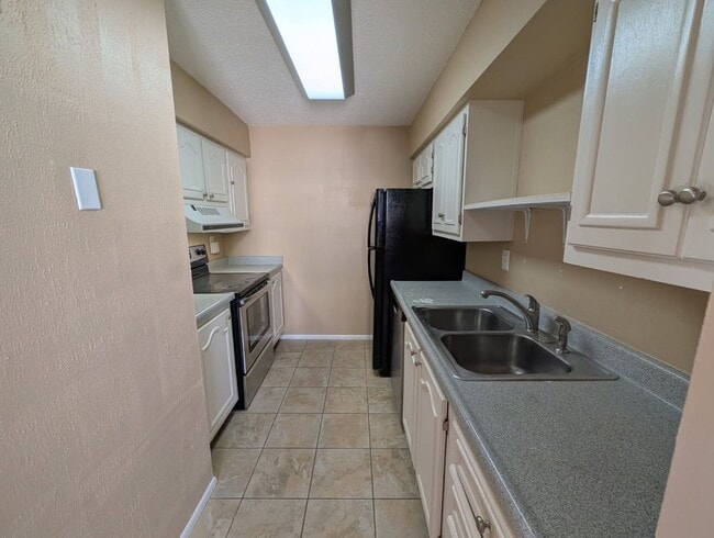 property at 522 Orange Dr