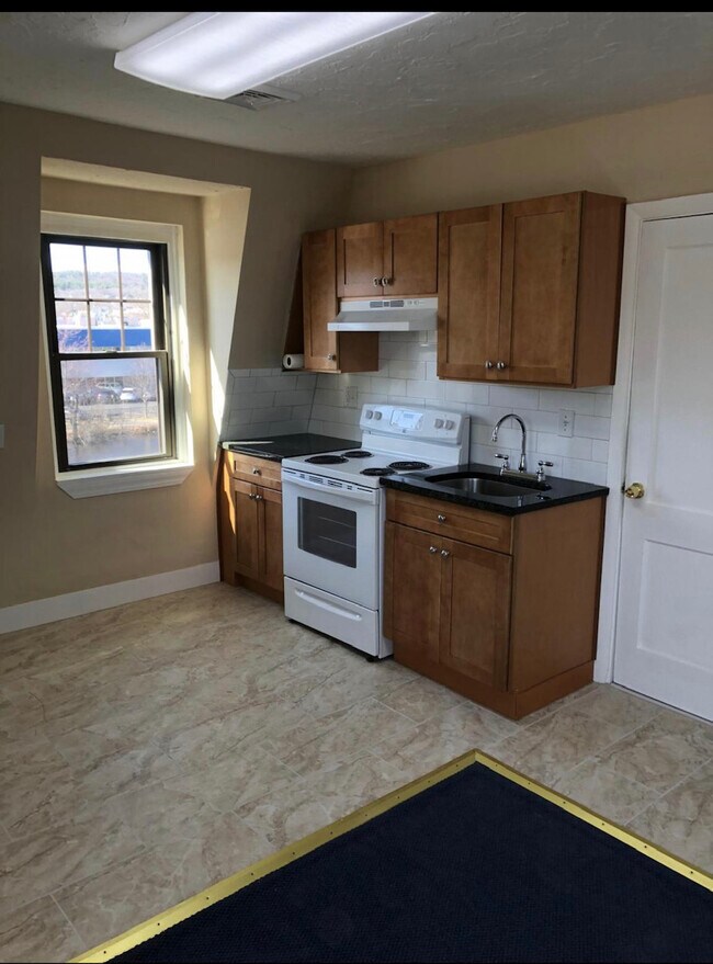 250 Prospect St Apartments and Nearby Waltham Apartments For Rent