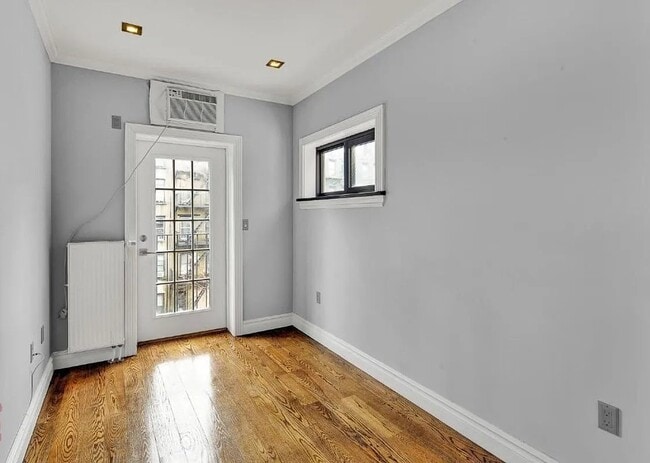 89 Clinton St in New York, NY - Building Photo - Building Photo