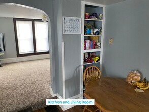 310 Superior St, Unit Upper in Fond du Lac, WI - Foto de edificio - Building Photo