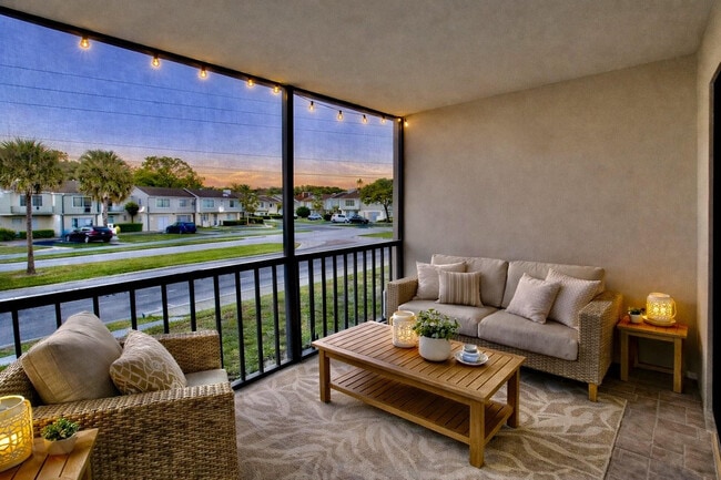 property at 8060 S Colony Cir