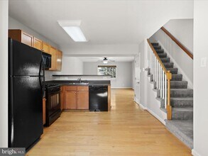 1627 N Van Dorn St in Alexandria, VA - Building Photo - Building Photo