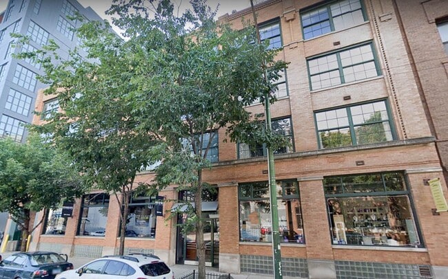110 N Peoria St, Unit A01C