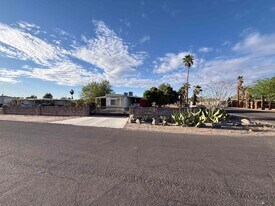 9384 E Ranch Dr in Yuma, AZ - Building Photo