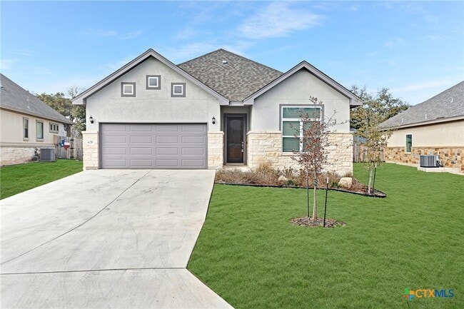 620 Carriage House in Spring Branch, TX - Building Photo - Building Photo