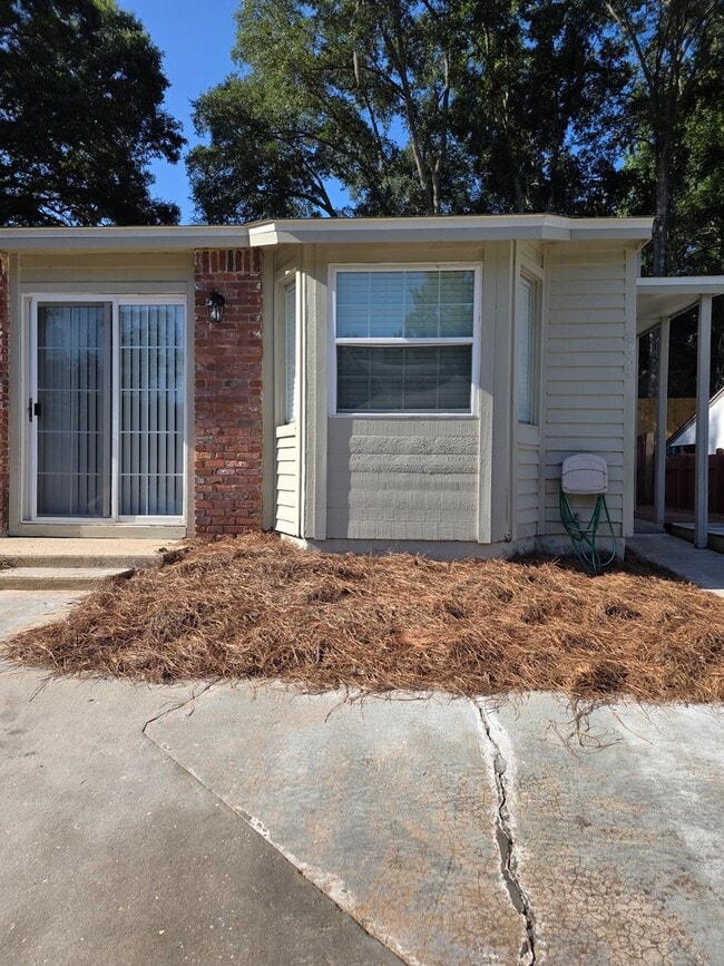 property at 3725 Sutor Ct