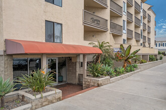 See The Sea Condominiums in San Diego, CA - Building Photo - Building Photo