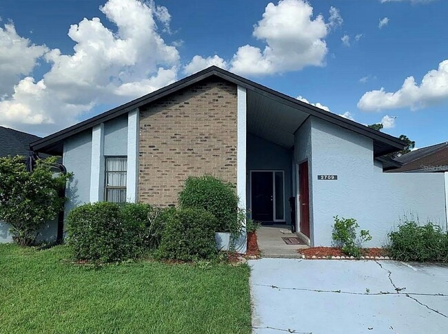 property at 2709 Shadybranch Dr