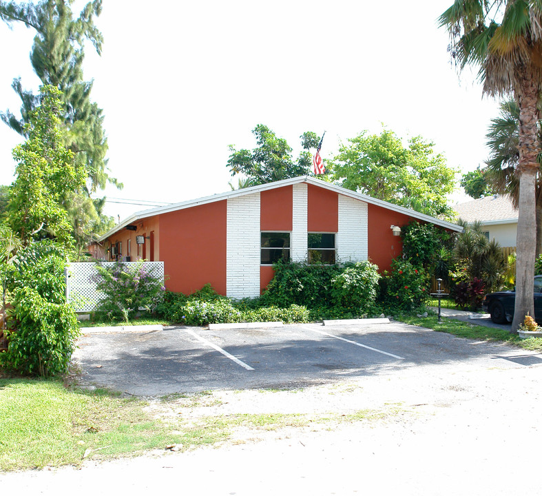 813 SW 29th St in Fort Lauderdale, FL - Building Photo