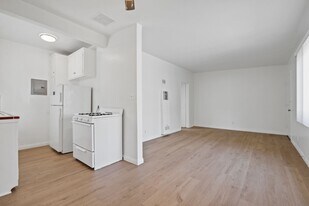 422 Hill St, Unit 10 in Santa Monica, CA - Building Photo