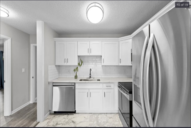 19 Somers St in Danbury, CT - Building Photo - Building Photo